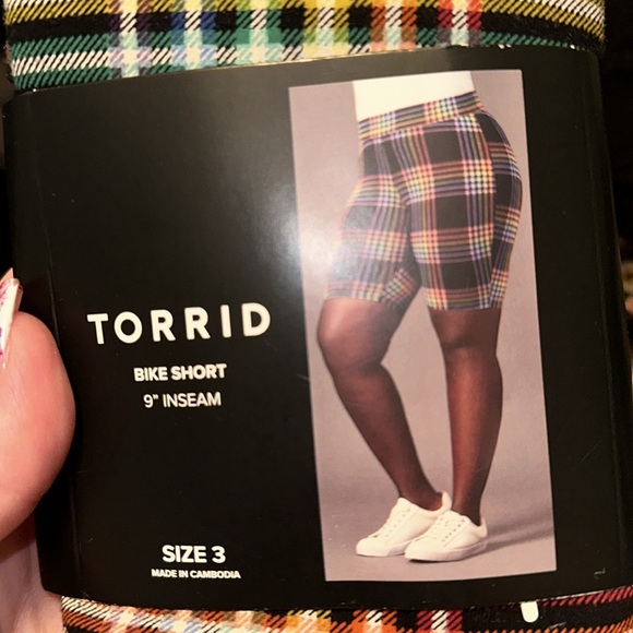Torrid bike shorts - Picture 2 of 3